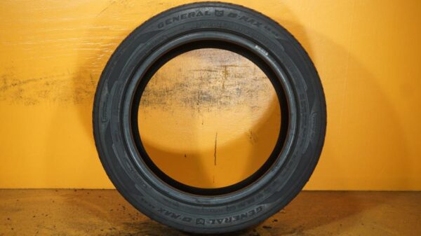 2 used tires 225/50/17 GENERAL - Image 6