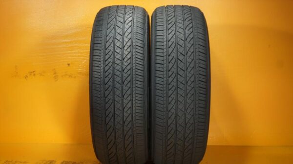 2 used tires 235/55/20 BRIDGESTONE