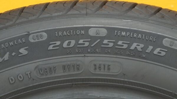 4 used tires 205/55/16 DOUGLAS - Image 7