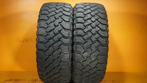 2 used tires LT 33/12.50/20 FALKEN