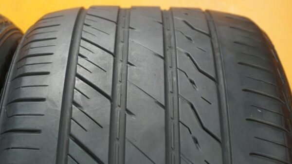 2 used tires 255/50/19 LANDSAIL - Image 5