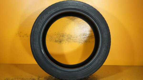 2 used tires 285/45/22 BRIDGESTONE - Image 6