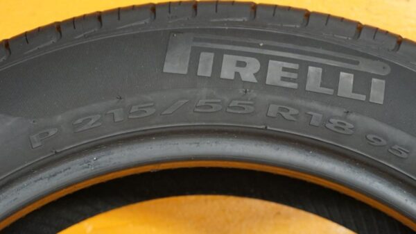 2 used tires 215/55/18 PIRELLI - Image 7