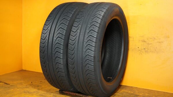 2 used tires 215/55/18 PIRELLI - Image 2